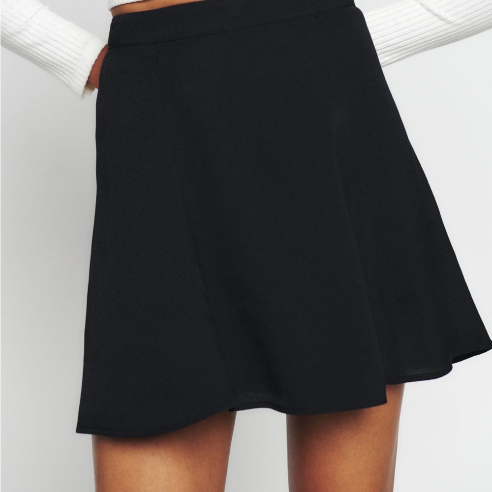 Flounce mini skirt